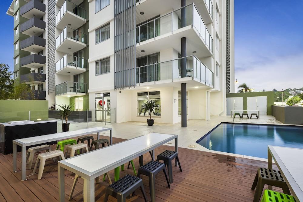 เควสท์ เบรคฟาสต์ ครีก Aparthotel บริสเบน ภายนอก รูปภาพ